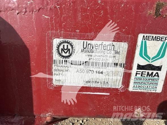 UNVERFERTH 745 Інші причепи