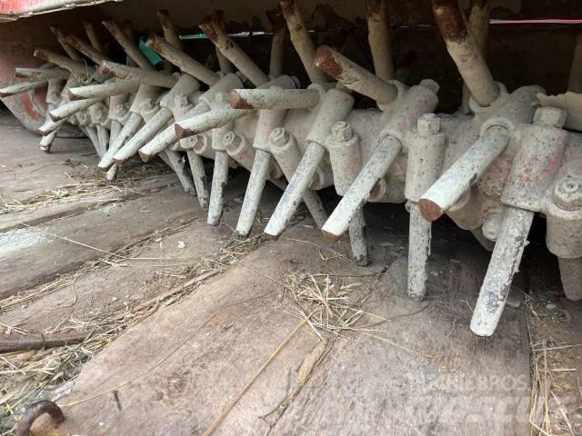 Agrator spikrotor Поглинальні борони / грунтові фрези