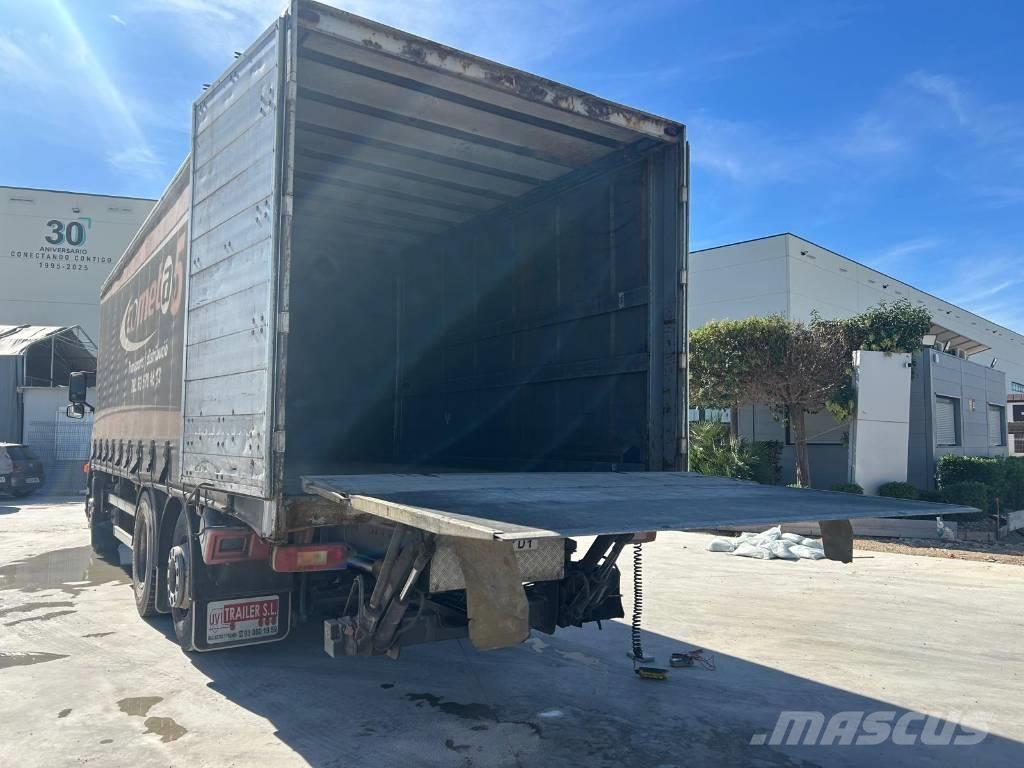 Volvo FM 300 Вантажівки / спеціальні