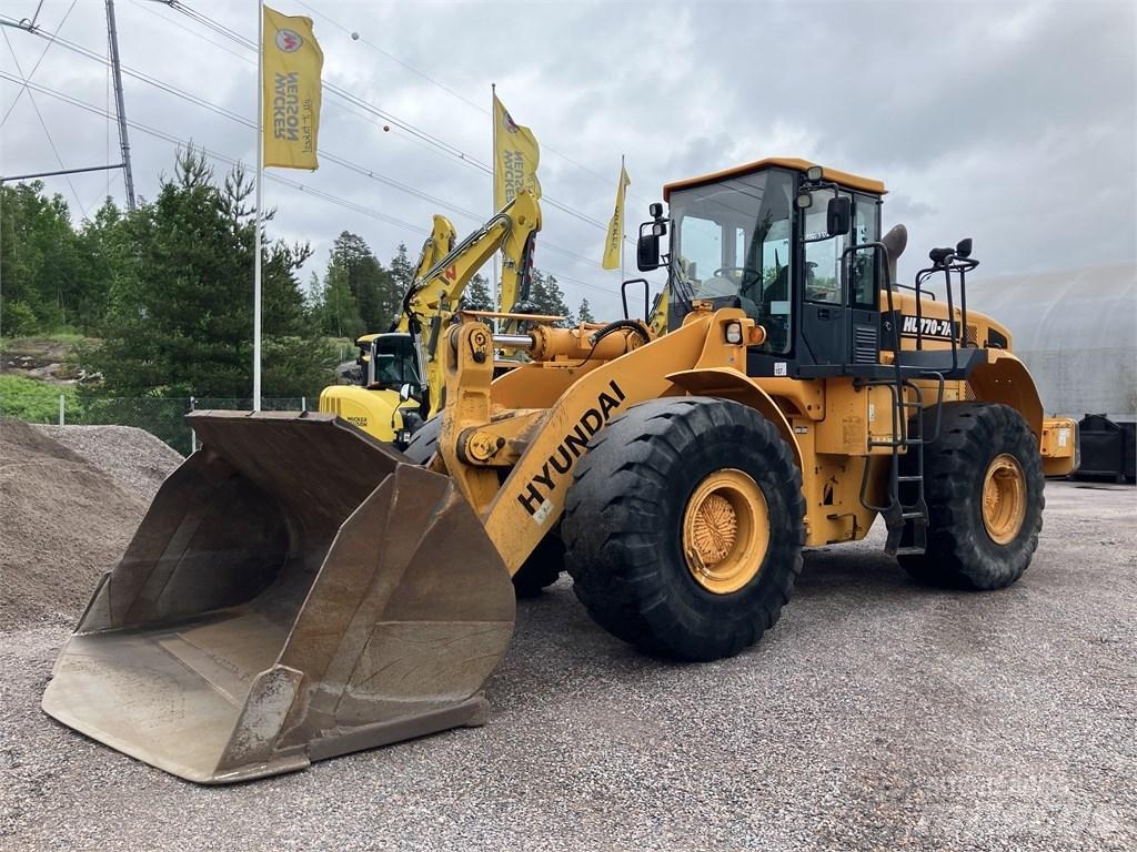 Hyundai HL 770-7 A Фронтальні навантажувачі