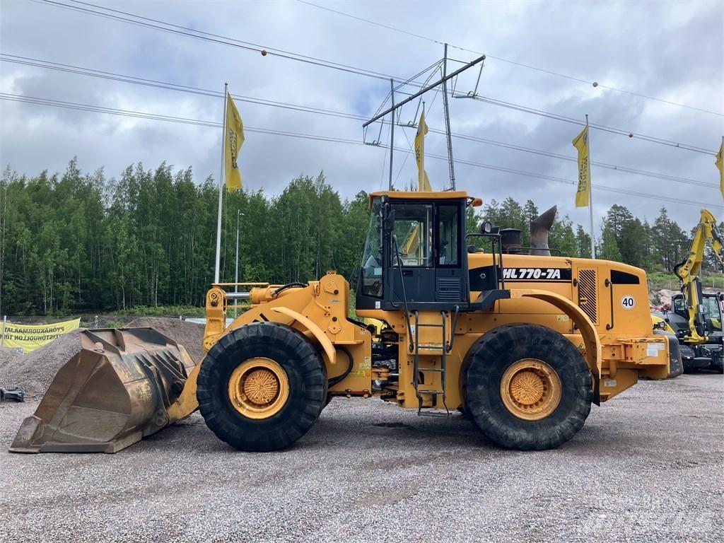Hyundai HL 770-7 A Фронтальні навантажувачі