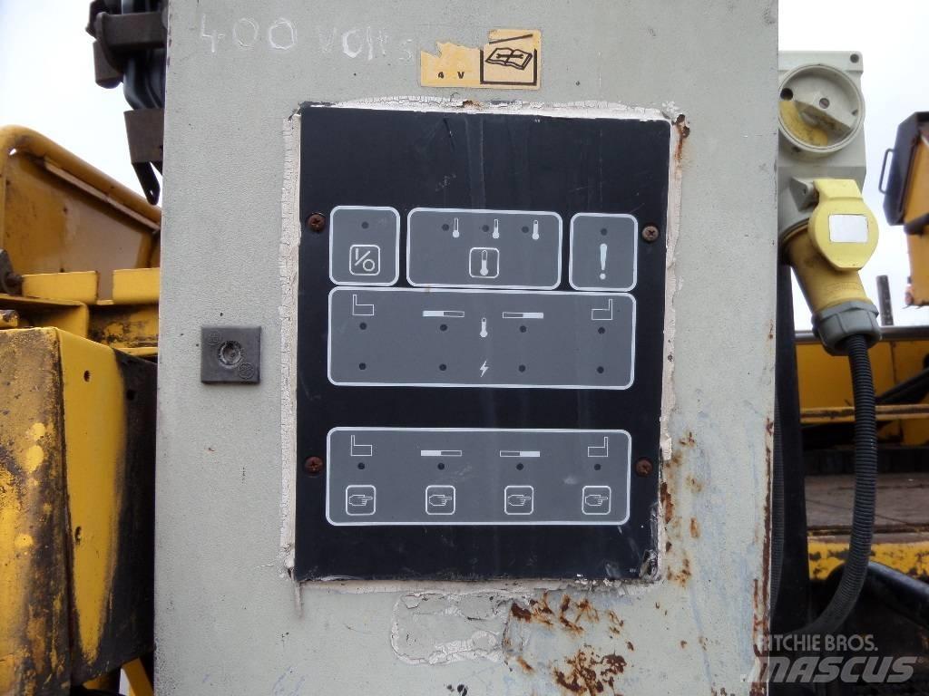 CAT AP 600 Асфальтовкладачі