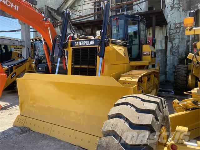 CAT D 6 G Гусеничні бульдозери