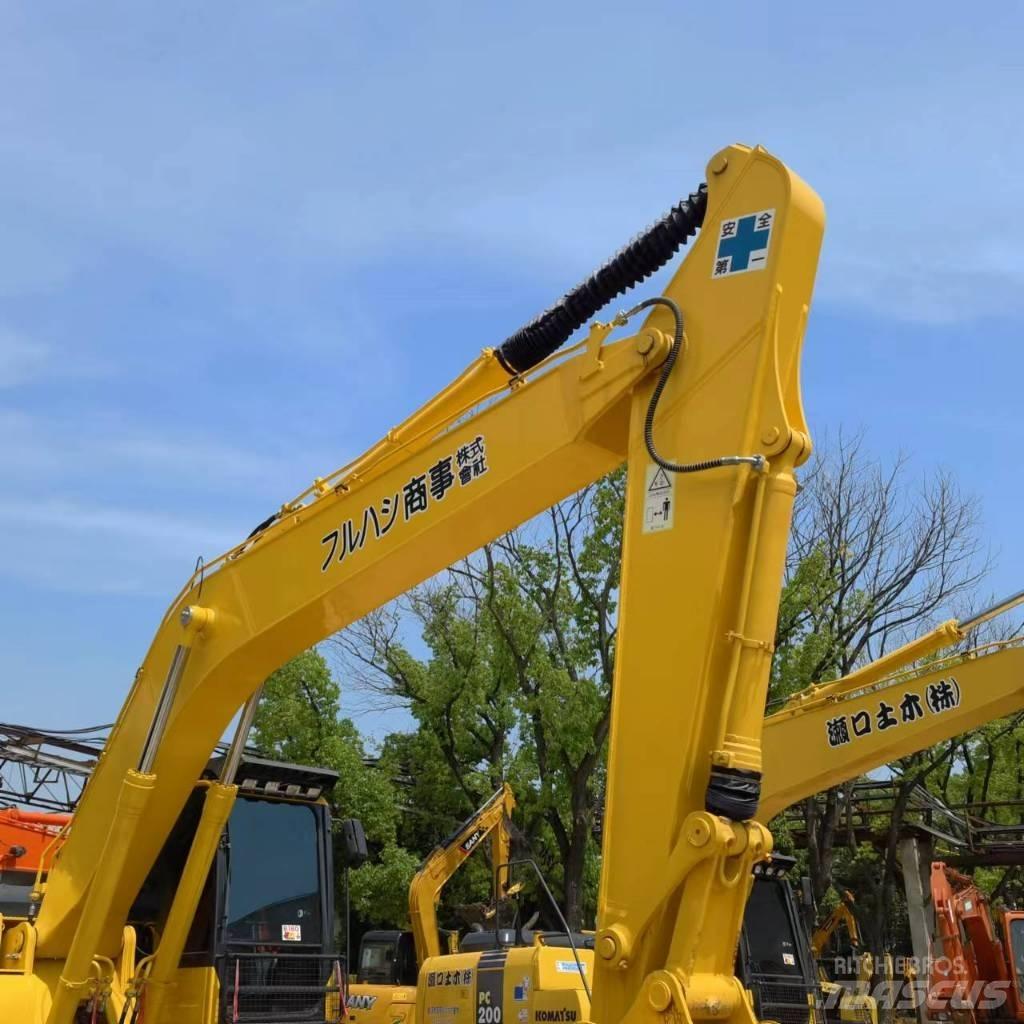 Komatsu PC 220-8/ Гусеничні екскаватори