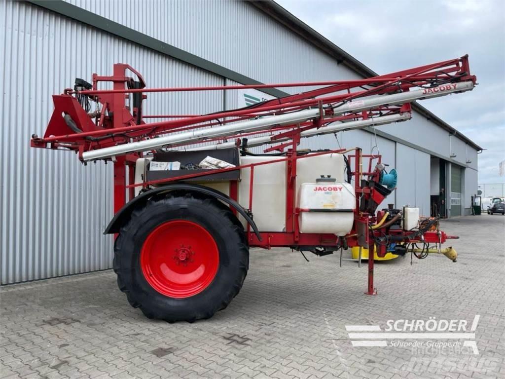 Jacoby 3500 L Причіпні обприскувачі