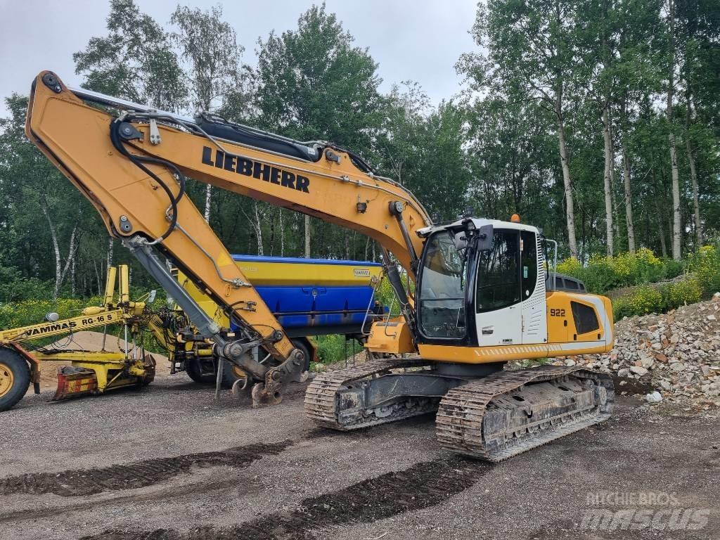 Liebherr R 922 Гусеничні екскаватори