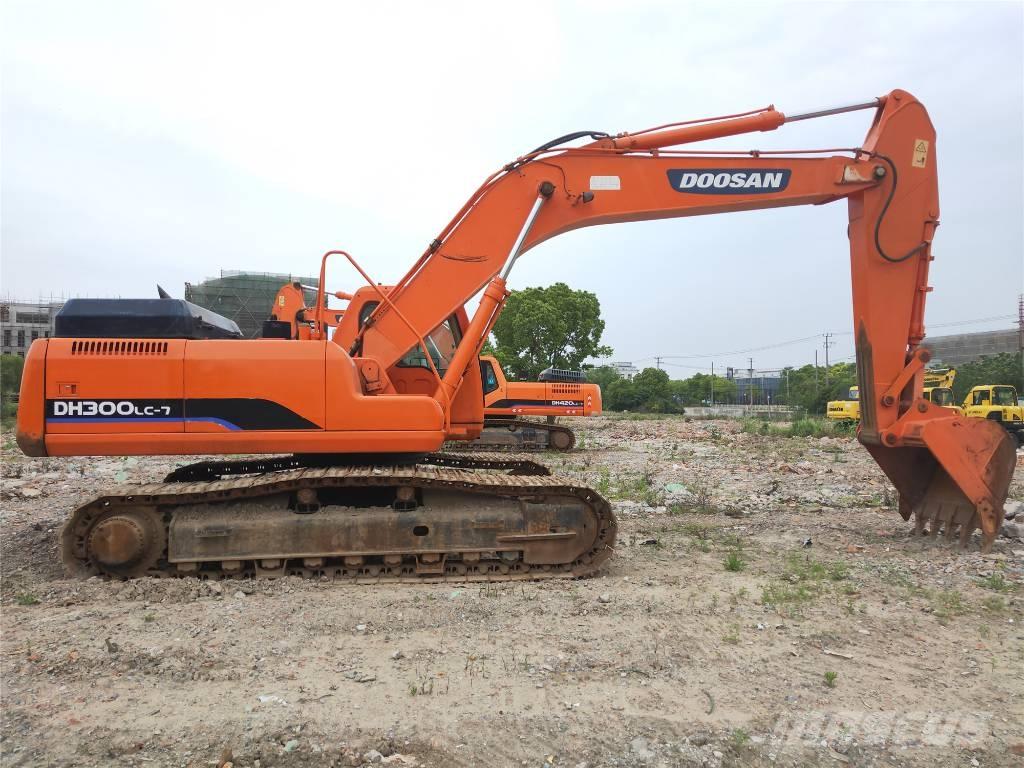 Doosan DH300LC-7 Гусеничні екскаватори