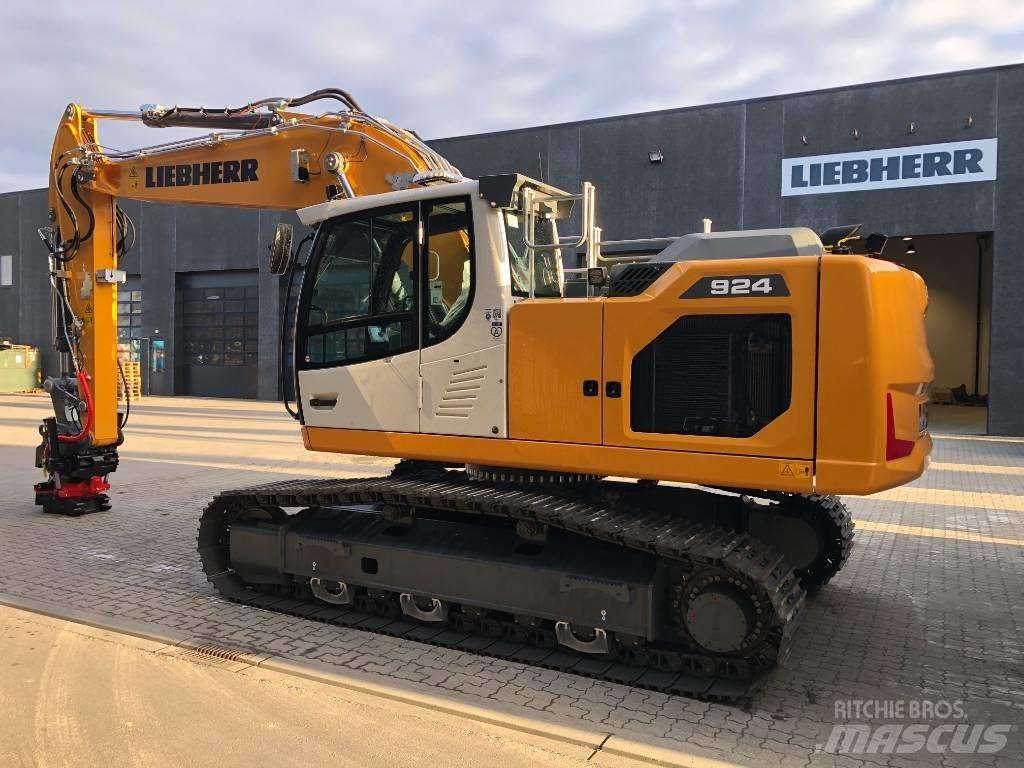 Liebherr R924G8 Гусеничні екскаватори