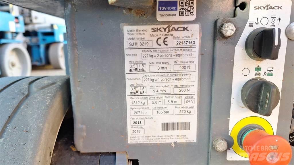 SkyJack SJIII3219 Підйомники-ножиці