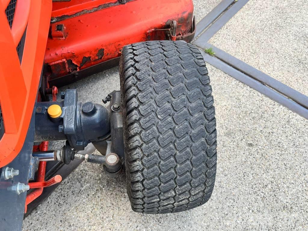 Kubota BX 2350 Трактори