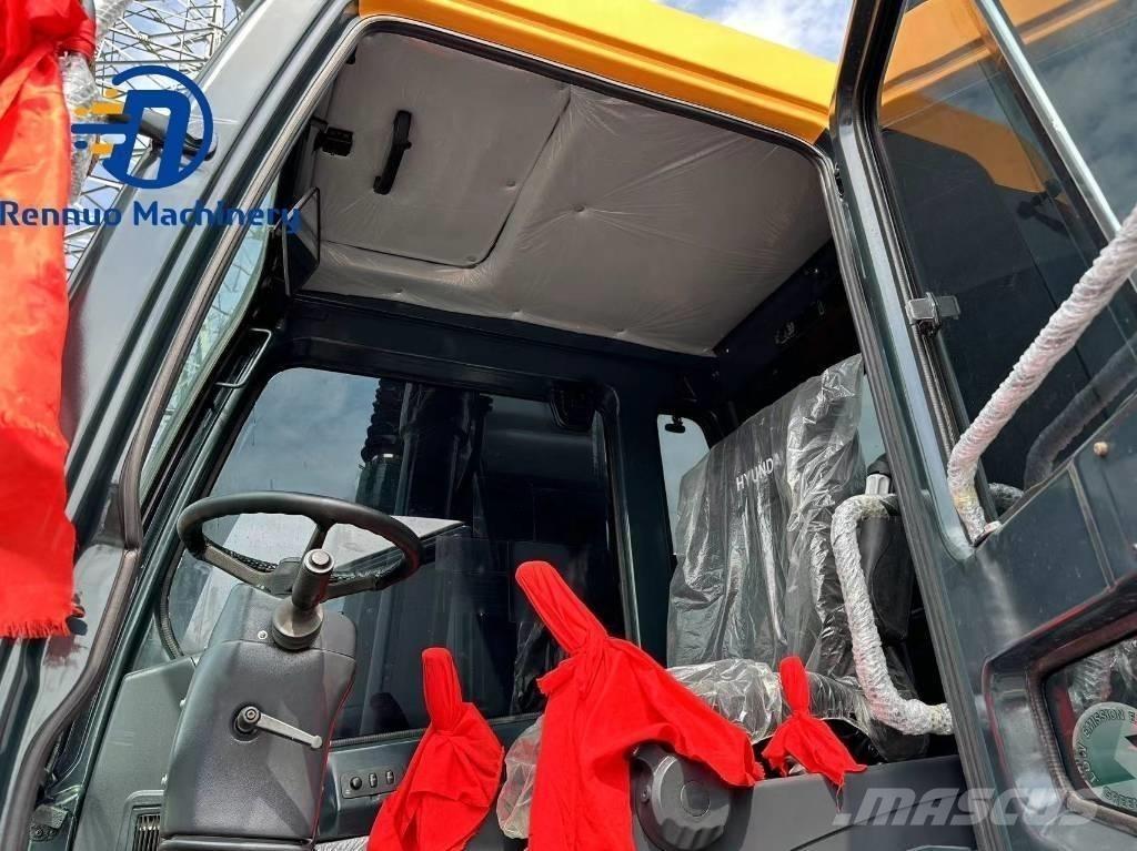 Hyundai 210W-9 Колісні екскаватори