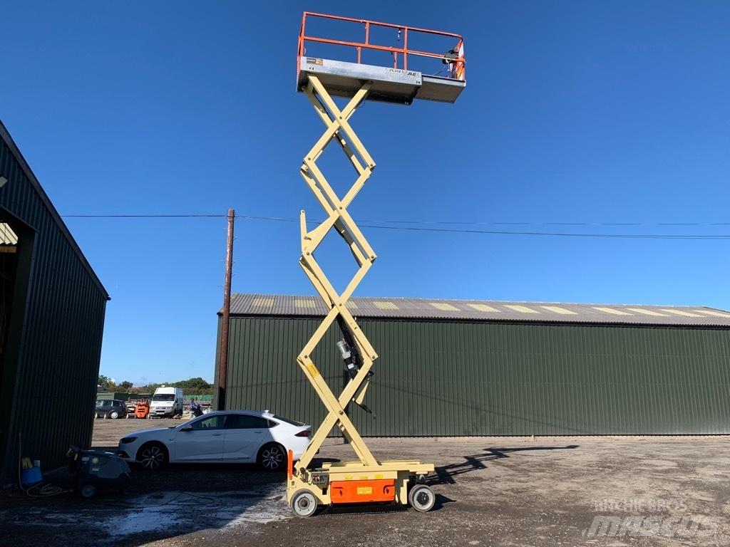 JLG ES2630 Підйомники-ножиці