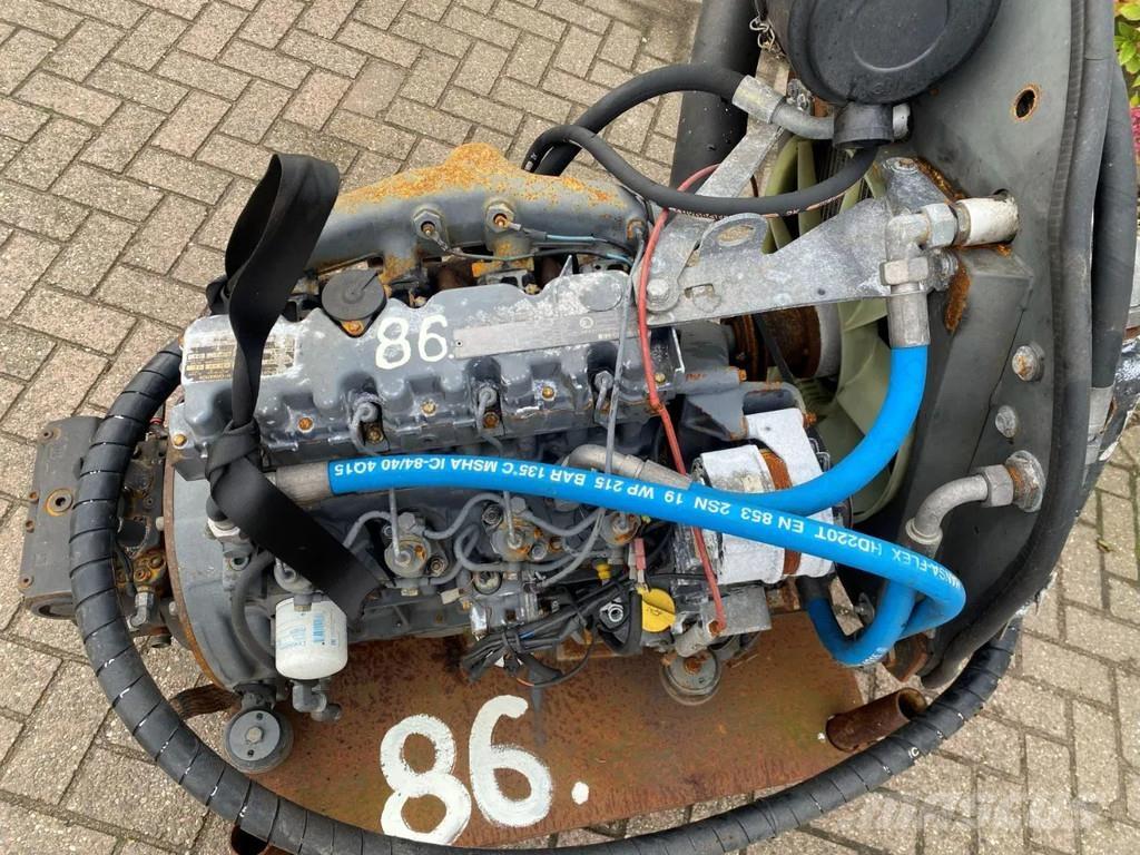 Deutz BF 4M 2011 Двигуни