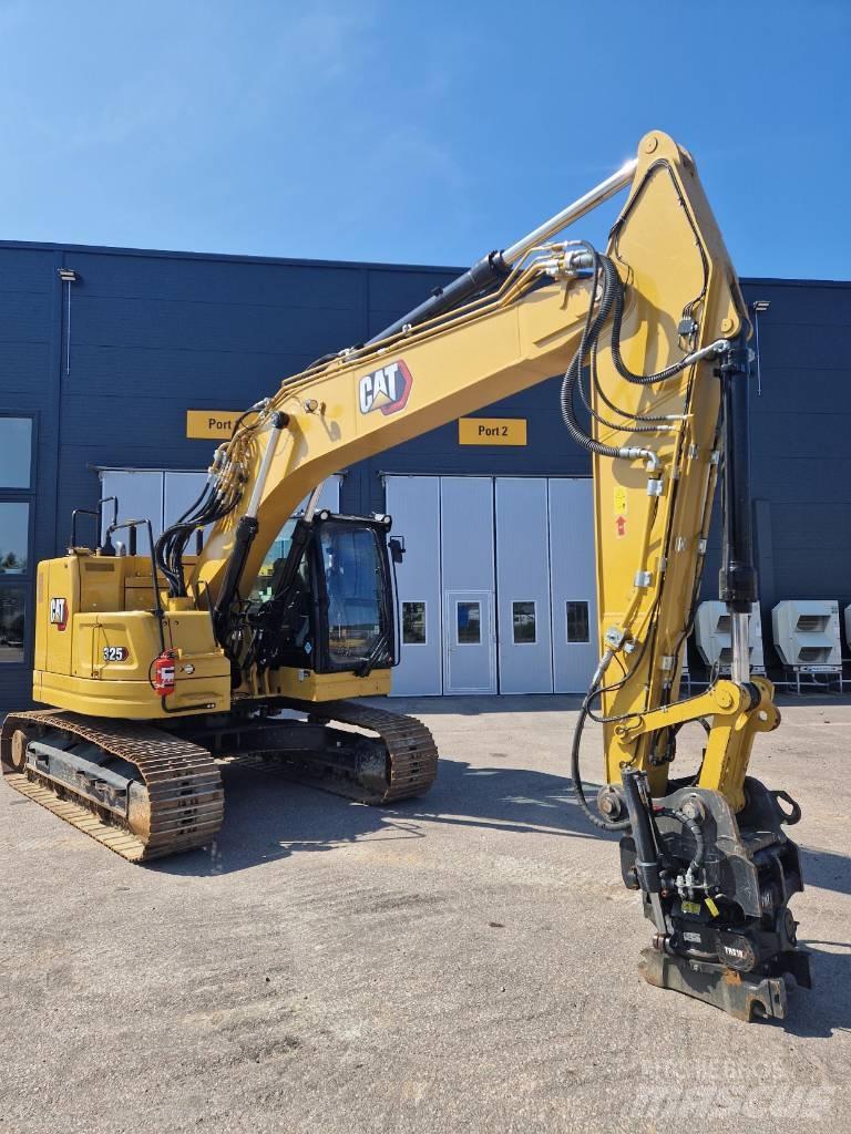 CAT 325 Гусеничні екскаватори