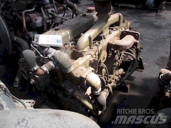 DAF 615 Двигуни