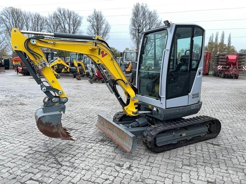 Wacker Neuson EZ26 Міні-екскаватори < 7т