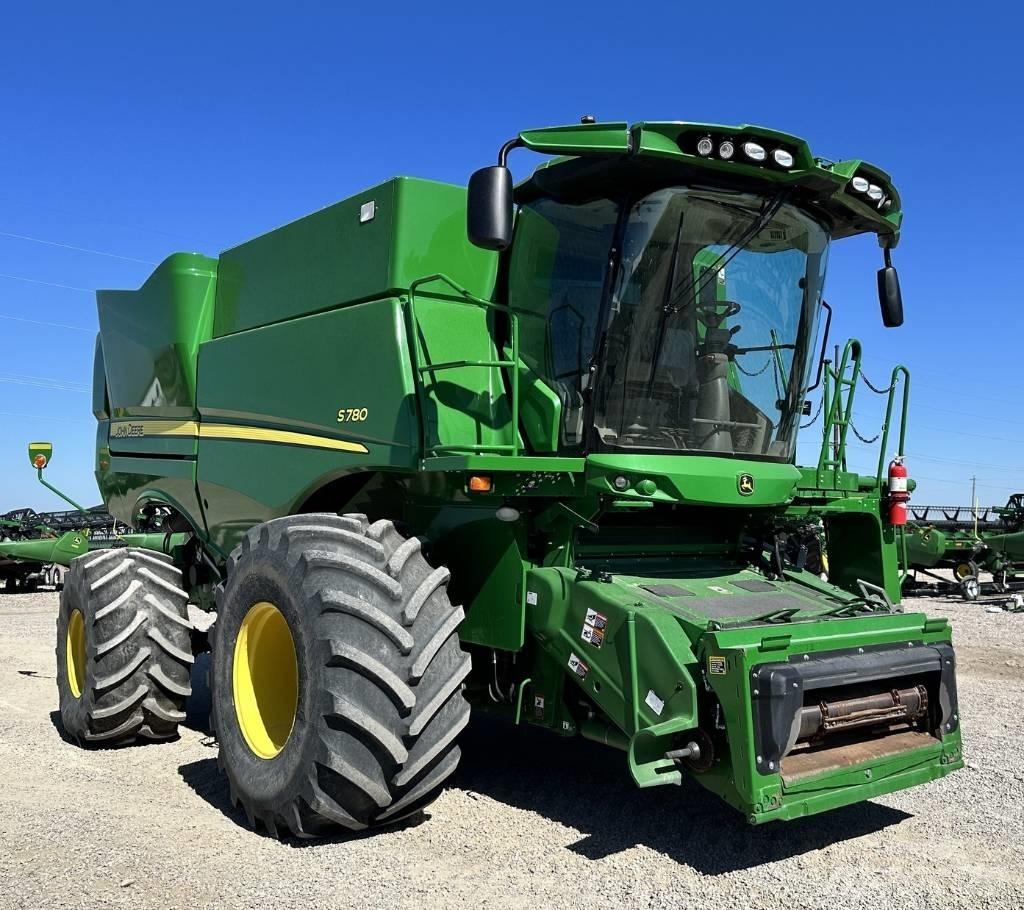 John Deere S 780 Зернозбиральні комбайни