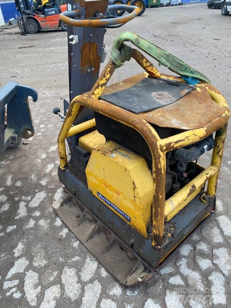 Atlas Copco LG 500 Віброплити та вібротрамбовки
