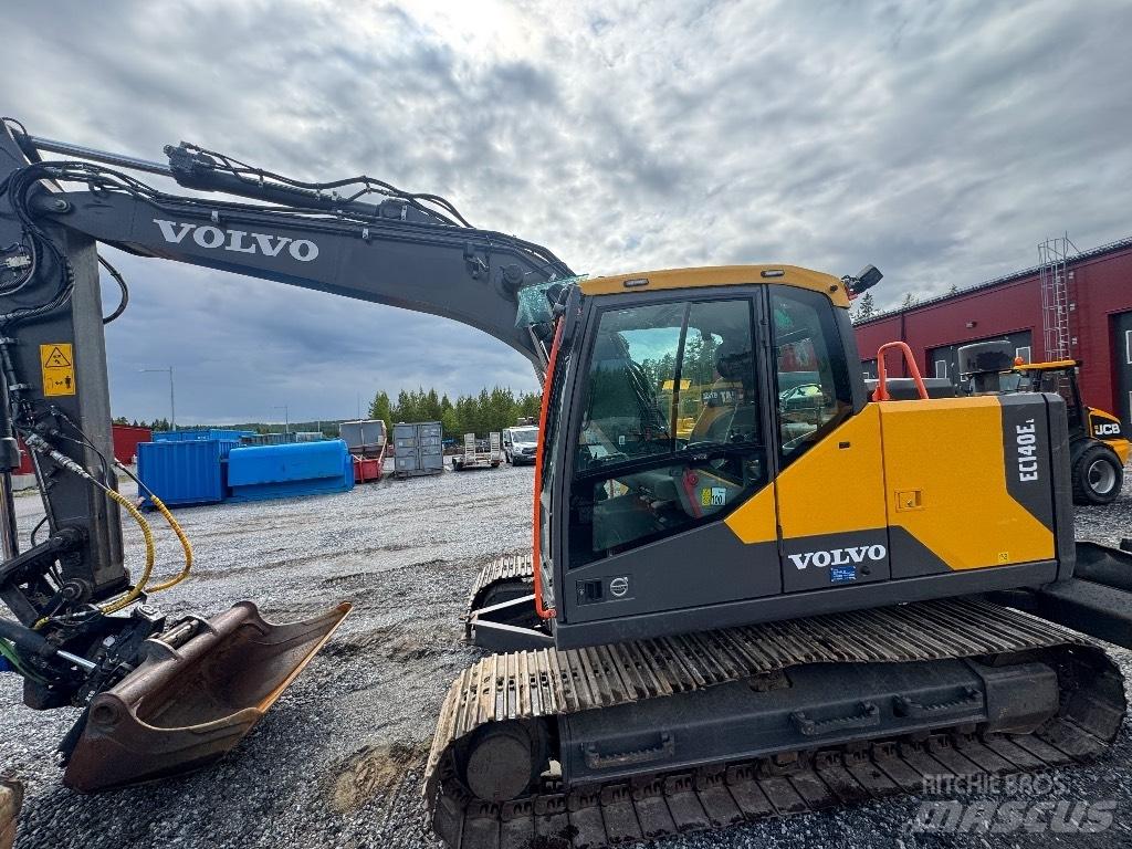 Volvo EC 140 EL Гусеничні екскаватори