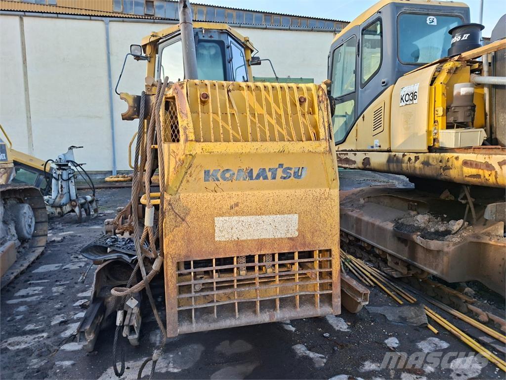 Komatsu D65EX-12 Інше