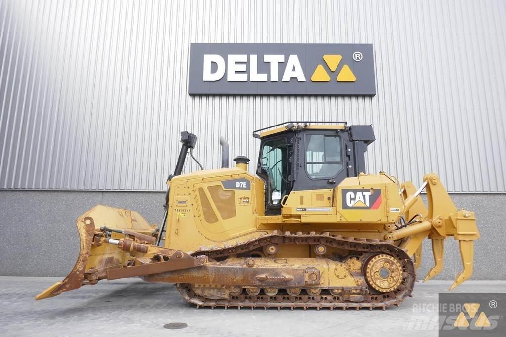 CAT D7E Гусеничні бульдозери
