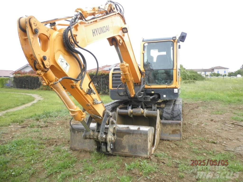Hyundai R 80 CR-9A Середні екскаватори 7т. - 12т.