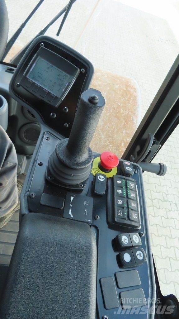 CAT CS 56 B Грунтові котки