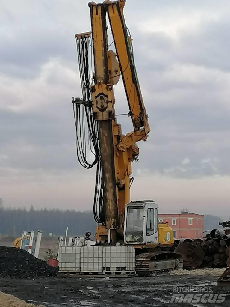 Bauer BG 12 V Копрові установки