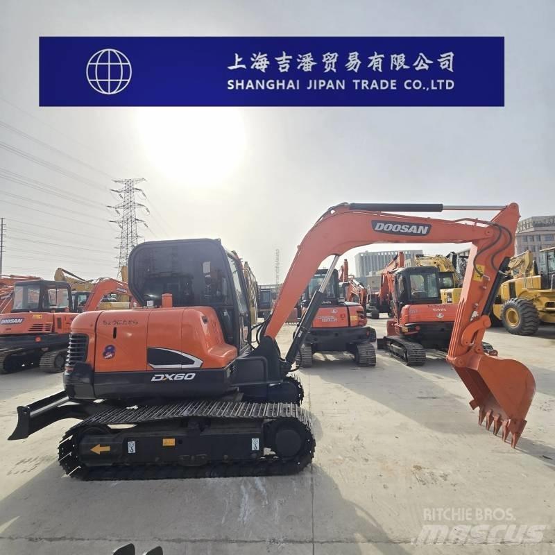 Doosan DX 60 Гусеничні екскаватори