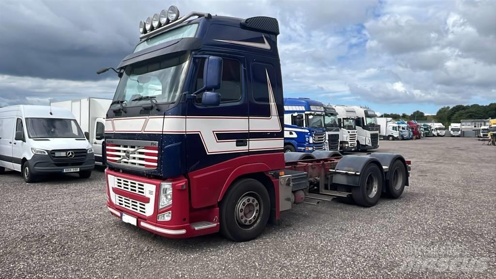 Volvo VOLVO FH 6*2 Шасі з кабіною