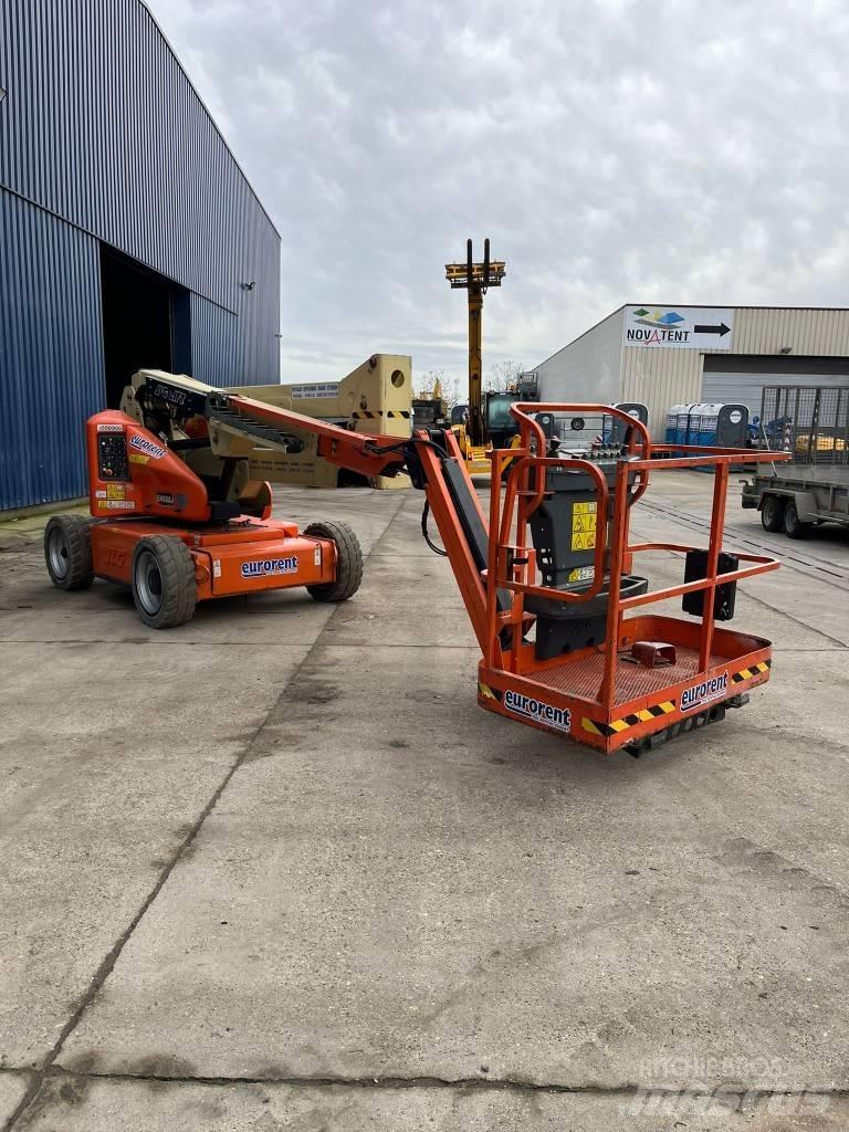 JLG E 450 AJ Колінчаті підйомники