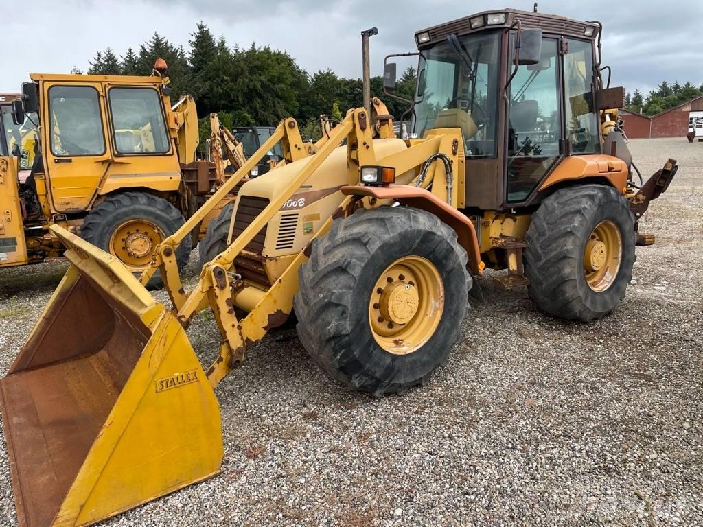 Hydrema 906B Екскаватори-навантажувачі