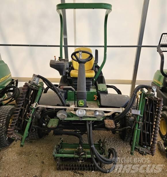 John Deere 7700 Косарки фарватера