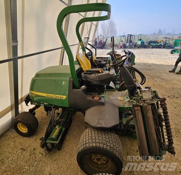 John Deere 7700 Косарки фарватера