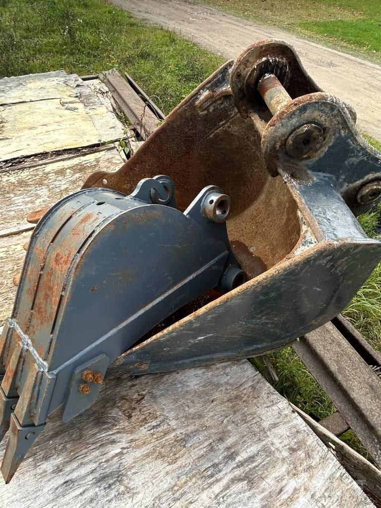 Sunward SWE 90 E Середні екскаватори 7т. - 12т.