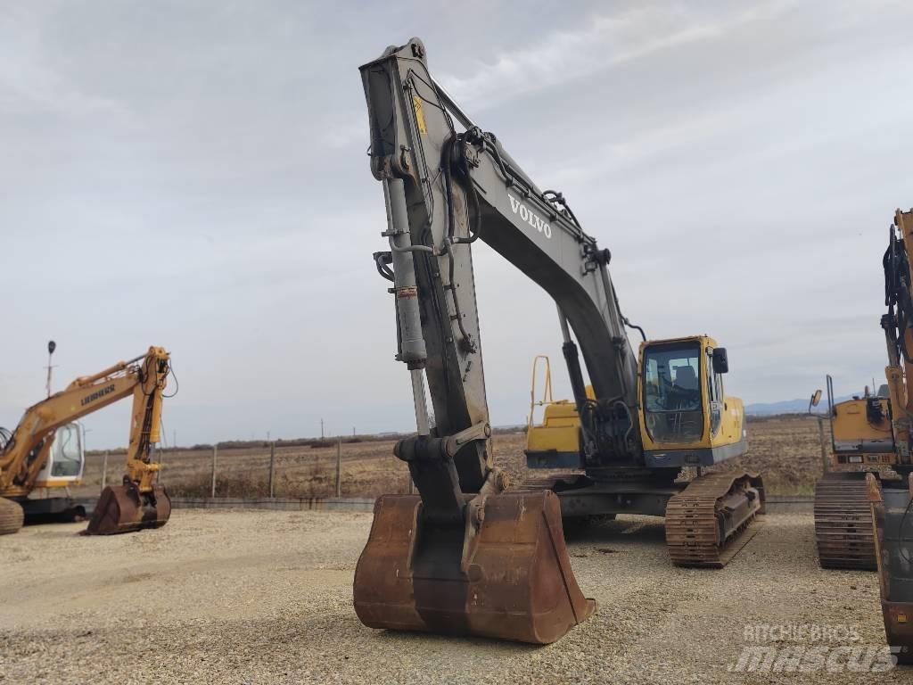 Volvo EC 360 LC Гусеничні екскаватори