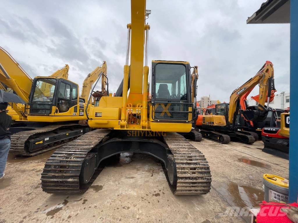 Komatsu PC 200 Гусеничні екскаватори