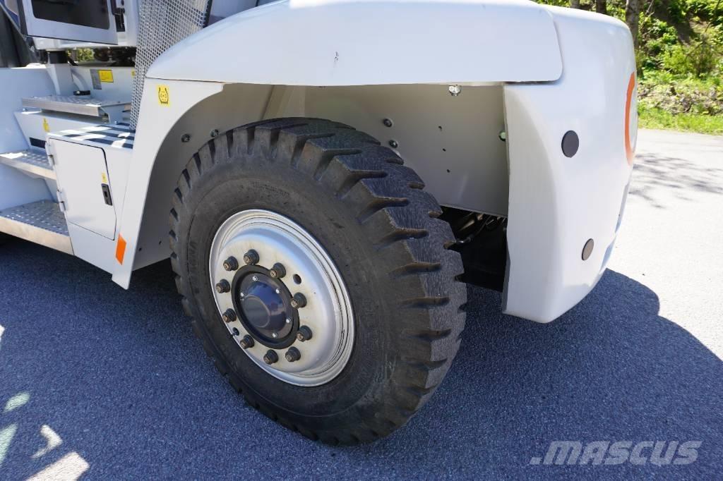 Konecranes F12-600 Дизельні навантажувачі