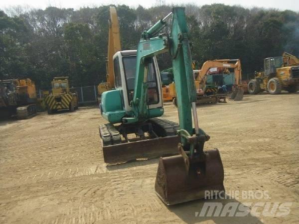 Komatsu PC40-7 Міні-екскаватори < 7т