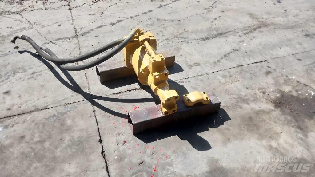 CAT D 5 Гідравліка