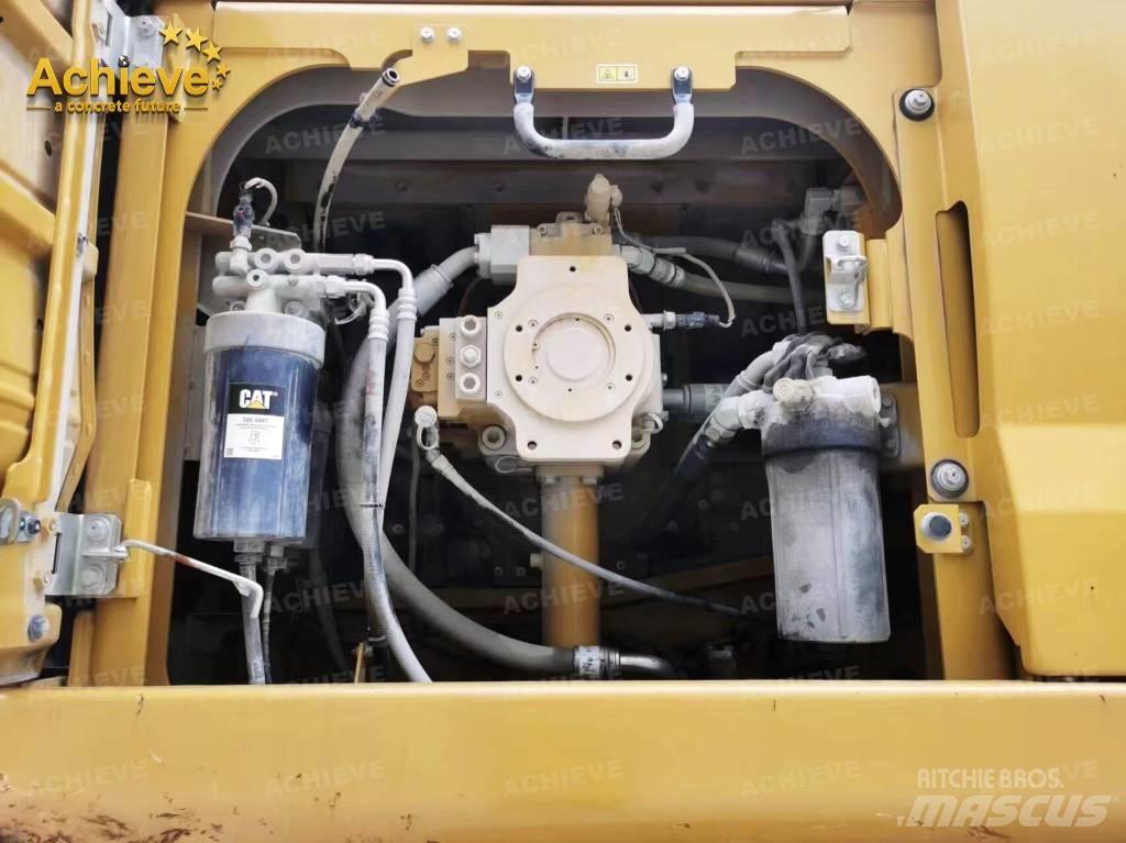 CAT 349 Гусеничні екскаватори