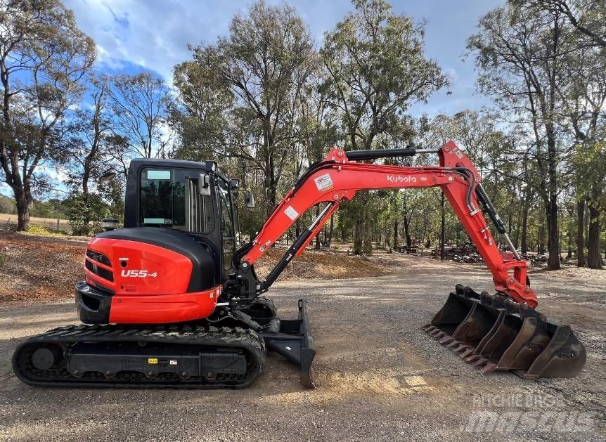 Kubota U55-4G Гусеничні екскаватори