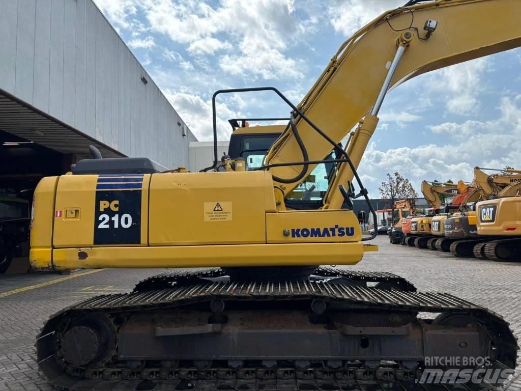 Komatsu PC 210 LC-7 Гусеничні екскаватори