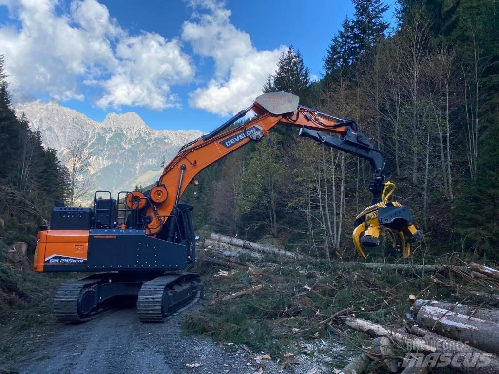Doosan DX 235 NLC-5 Гусеничні екскаватори