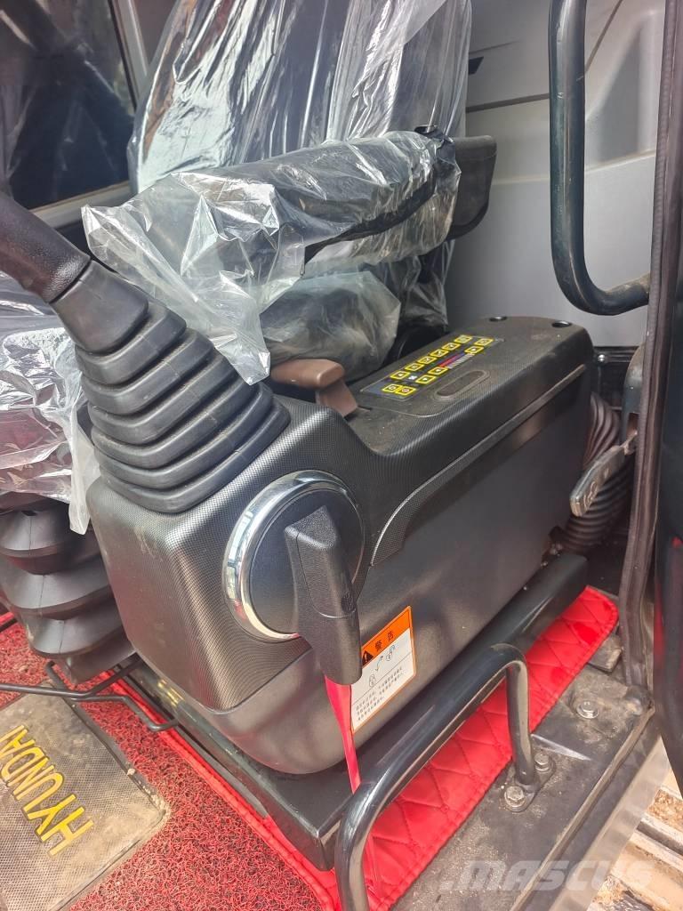 Hyundai 220 LC-9S Гусеничні екскаватори