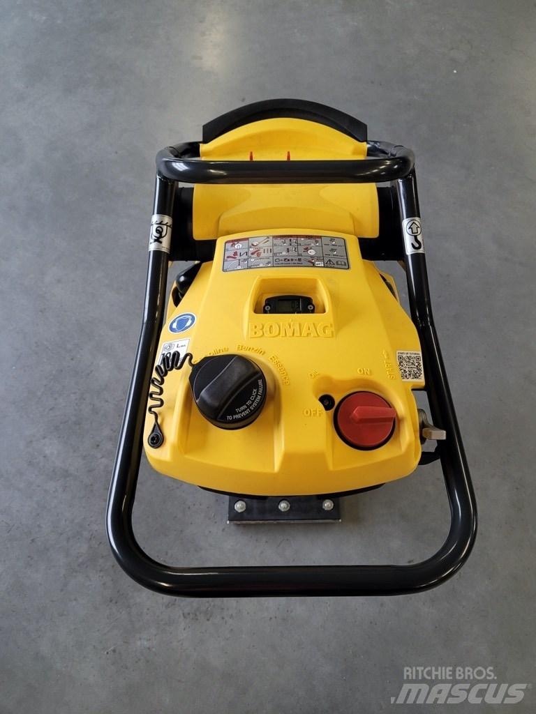 Bomag BT60 Віброплити та вібротрамбовки