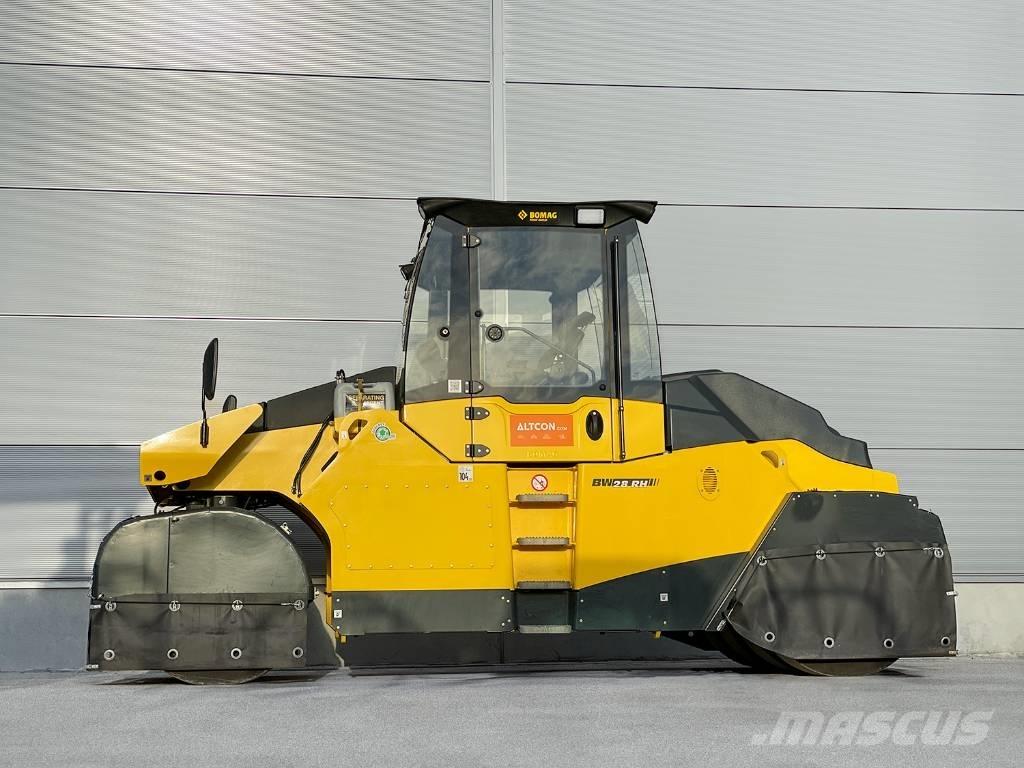 Bomag BW 28 RH Пневматичні катки