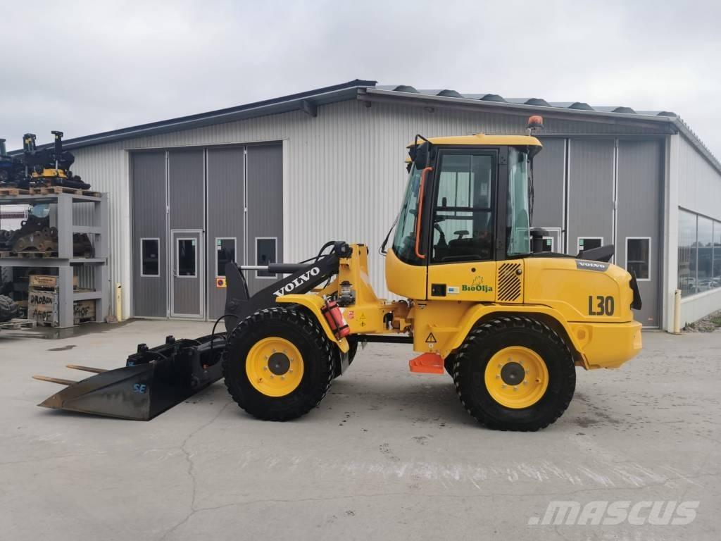 Volvo L30HS Фронтальні навантажувачі