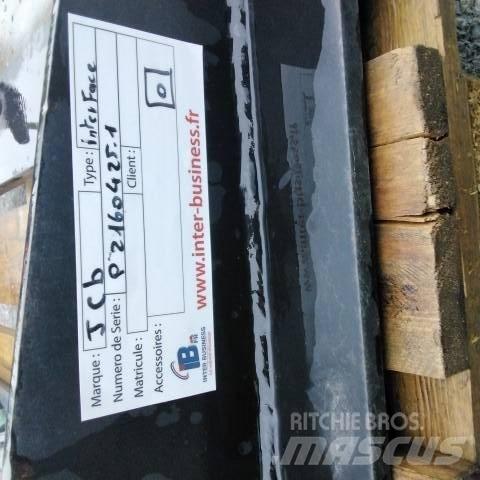 JCB INTERFACE Вила