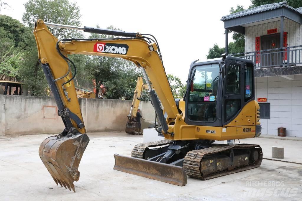 XCMG XE 60 DA Міні-екскаватори < 7т